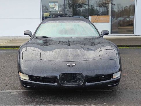 Used 2002 Chevrolet Corvette Convertible w/ Preferred Equipment Group2 image 8
