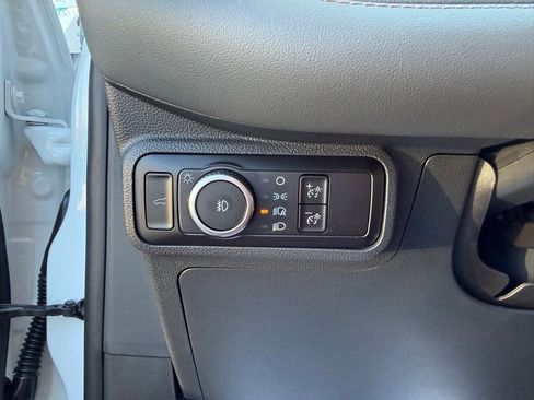 New 2026 Ford Explorer Active w/ Active Comfort Package image 15