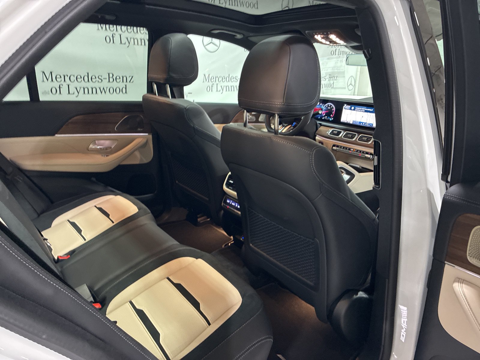 New 2026 Mercedes-Benz GLE 53 AMG 4MATIC image 22