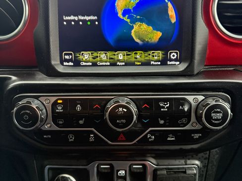 Used 2020 Jeep Gladiator Rubicon image 19