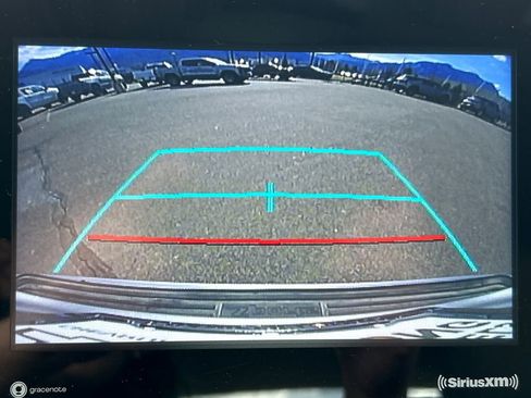 Used 2022 Toyota Camry SE image 13