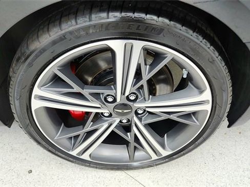 Used 2025 Genesis G70 2.5T w/ Sport Prestige Package image 57