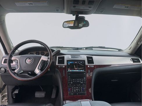 Used 2008 Cadillac Escalade 2WD image 24