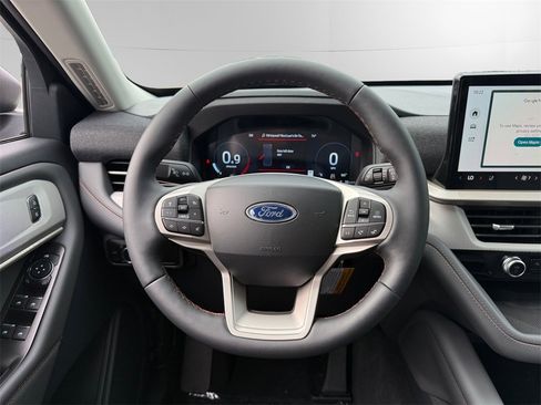 New 2025 Ford Explorer Active w/ Active Comfort Package image 12