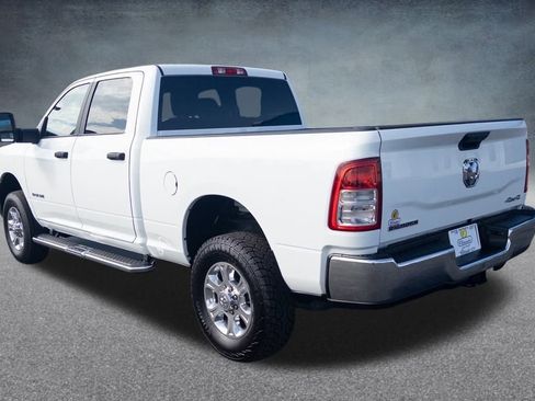 Used 2024 RAM 2500 Big Horn image 10