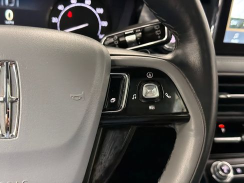 Used 2022 Lincoln Corsair AWD w/ Premium Package image 22