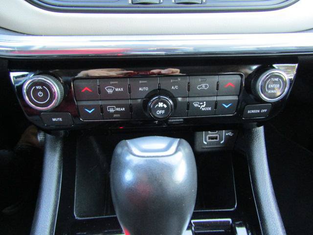 Used 2022 Jeep Compass Limited w/ Elite Group AWD/4WD image 20