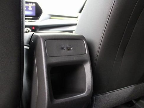 New 2026 Chevrolet Trax LT w/ Sunroof Package image 20