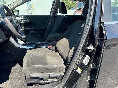 Used 2013 Honda Accord LX image 9