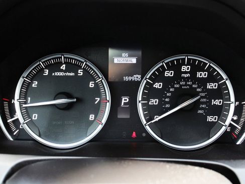 Used 2017 Acura TLX FWD image 18