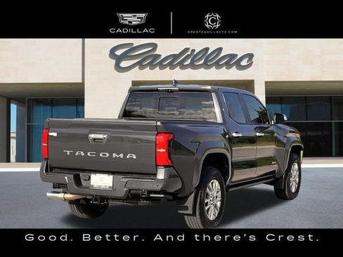 Used 2025 Toyota Tacoma Limited AWD/4WD image 3