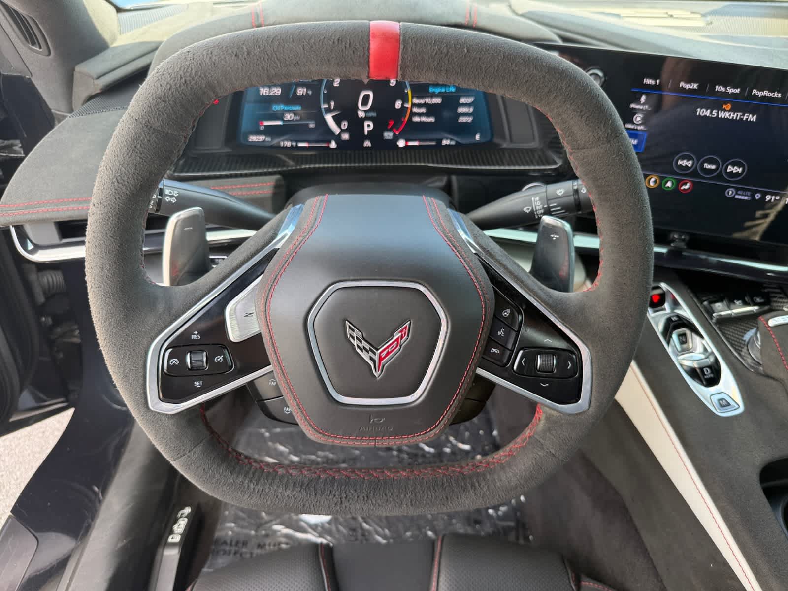 Used 2023 Chevrolet Corvette Stingray Premium Conv w/ Z51 Performance Package RWD image 11