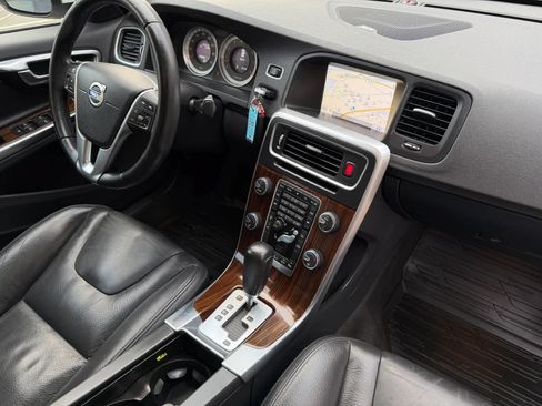 Used 2012 Volvo S60 T6 AWD/4WD image 34