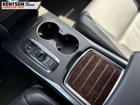 Used 2020 Acura MDX SH-AWD image 26