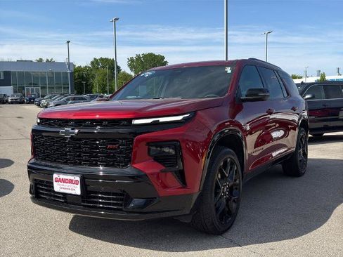 Certified 2024 Chevrolet Traverse RS AWD/4WD image 2