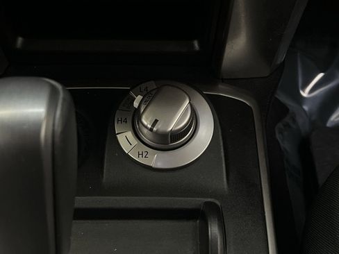 Used 2021 Toyota 4Runner SR5 image 31