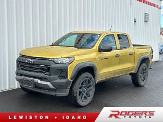Used 2023 Chevrolet Colorado Trail Boss w/ Advanced Trailering Package AWD/4WD video 1