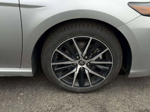 Used 2024 Toyota Camry SE w/ Convenience Package image 25