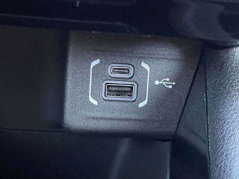 New 2026 Jeep Compass Latitude image 3