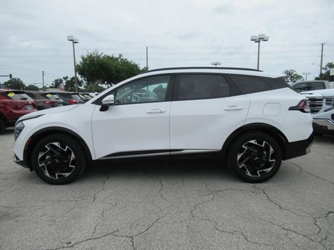 Used 2023 Kia Sportage SX FWD image 4