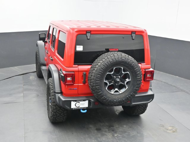 Used 2022 Jeep Wrangler Unlimited Rubicon 4xe w/ Cold Weather Group AWD/4WD image 47