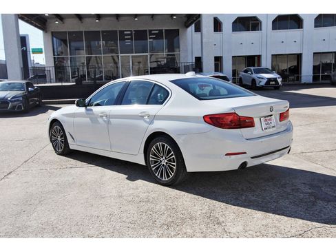 Used 2020 BMW 530i w/ Convenience Package image 5
