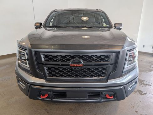 Used 2021 Nissan Titan PRO-4X w/ Pro-4x Convenience Package image 2