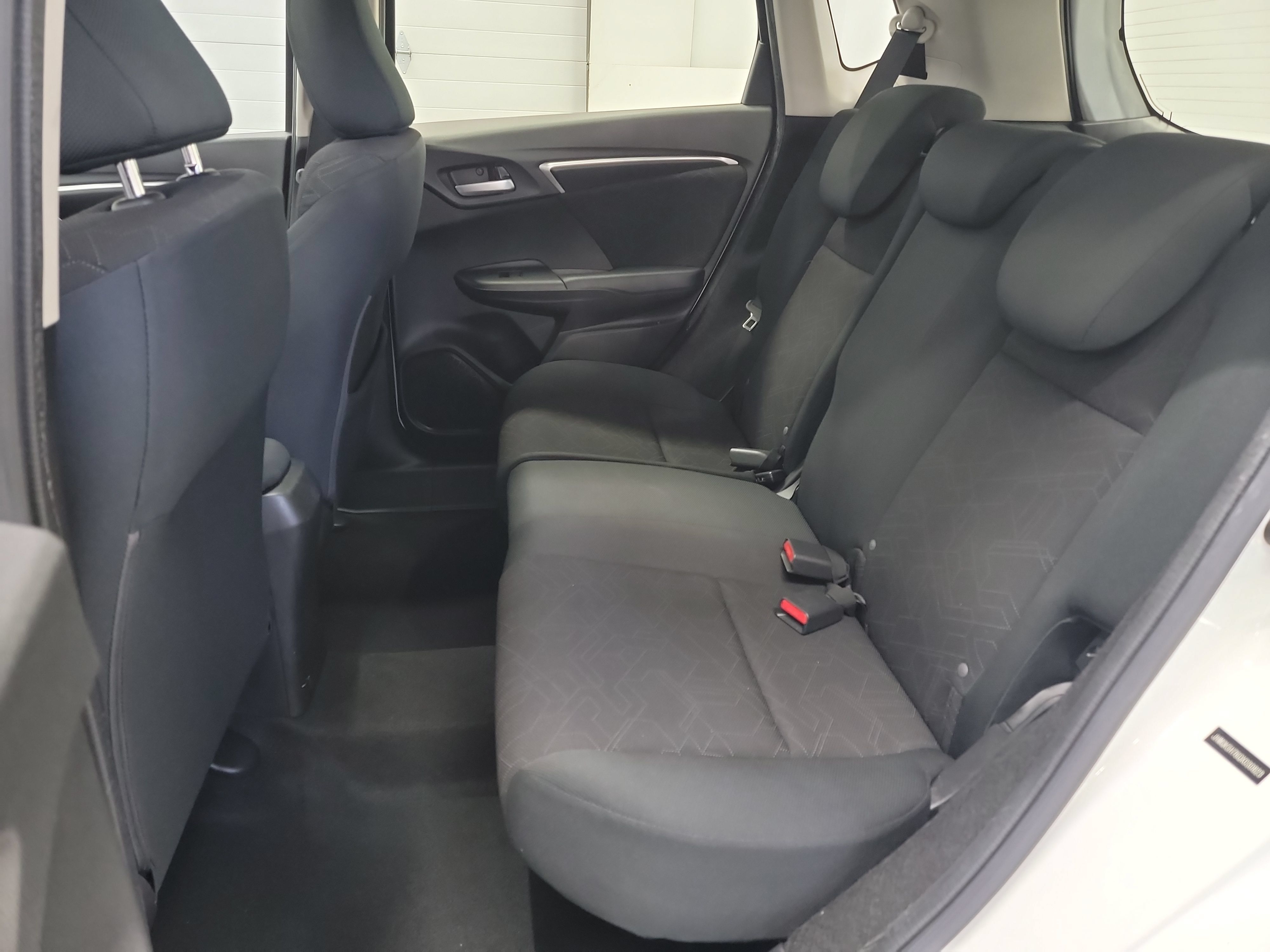 Used 2016 Honda Fit EX image 28
