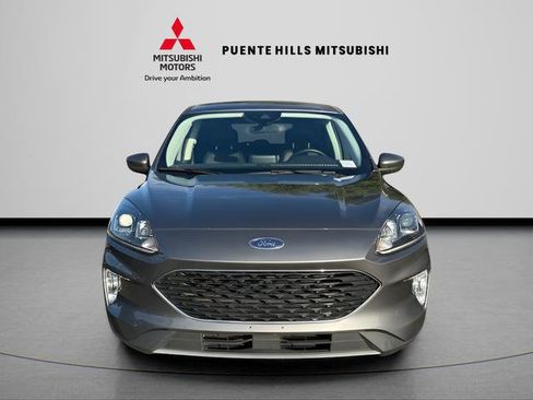 Used 2022 Ford Escape SEL image 2