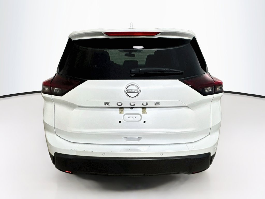 Used 2025 Nissan Rogue SV FWD image 7