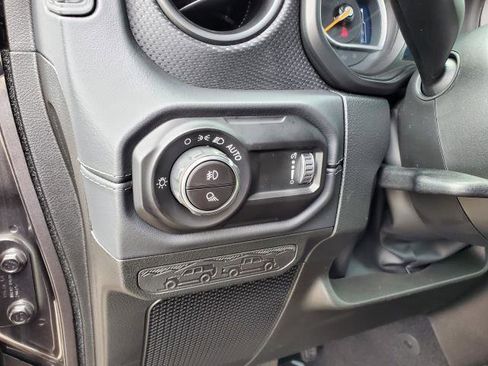 New 2026 Jeep Gladiator Mojave image 7