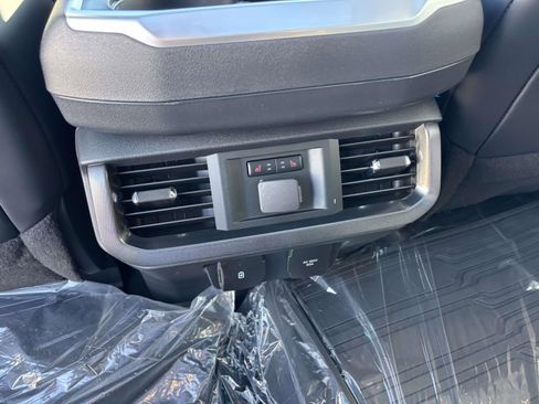 New 2025 Ford F150 Platinum w/ Equipment Group 702A High image 35