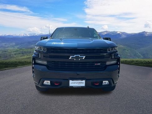 Used 2019 Chevrolet Silverado 1500 LT Trail Boss AWD/4WD image 9