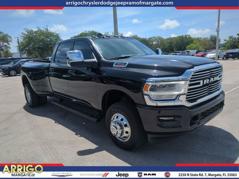 Used 2024 RAM 3500 Laramie w/ Towing Technology Group AWD/4WD image 1