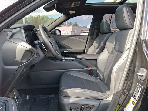 Used 2024 Lexus TX 350 AWD w/ Technology Package image 12