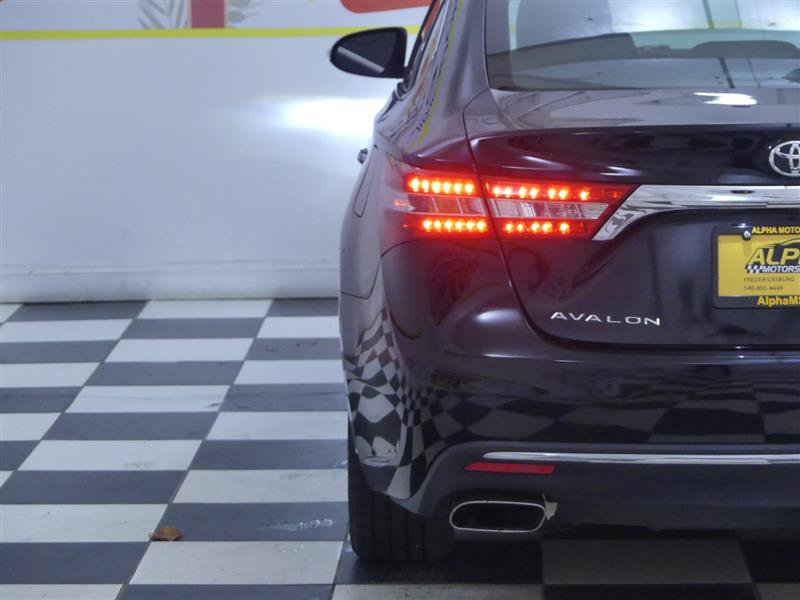 Used 2018 Toyota Avalon Touring w/ All Weather Liner Package FWD image 31
