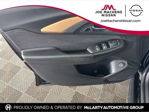 Used 2023 Chevrolet TrailBlazer ACTIV w/ Sun and Liftgate Package FWD image 18