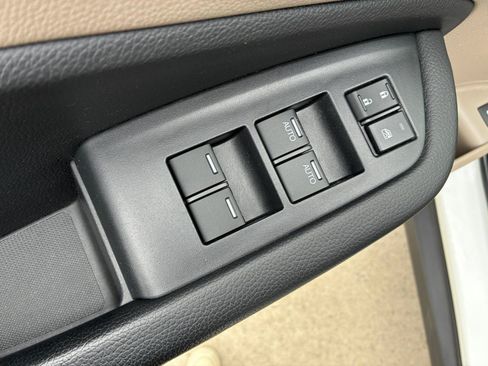 Used 2021 Honda Pilot Elite image 10