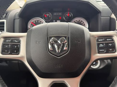 Used 2018 RAM 1500 Laramie w/ Convenience Group image 20