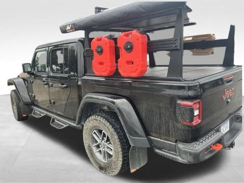 Used 2024 Jeep Gladiator Mojave AWD/4WD image 23