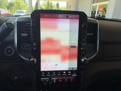 New 2026 RAM 3500 Laramie AWD/4WD image 35