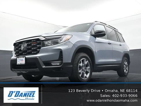 Used 2023 Honda Passport TrailSport image 9