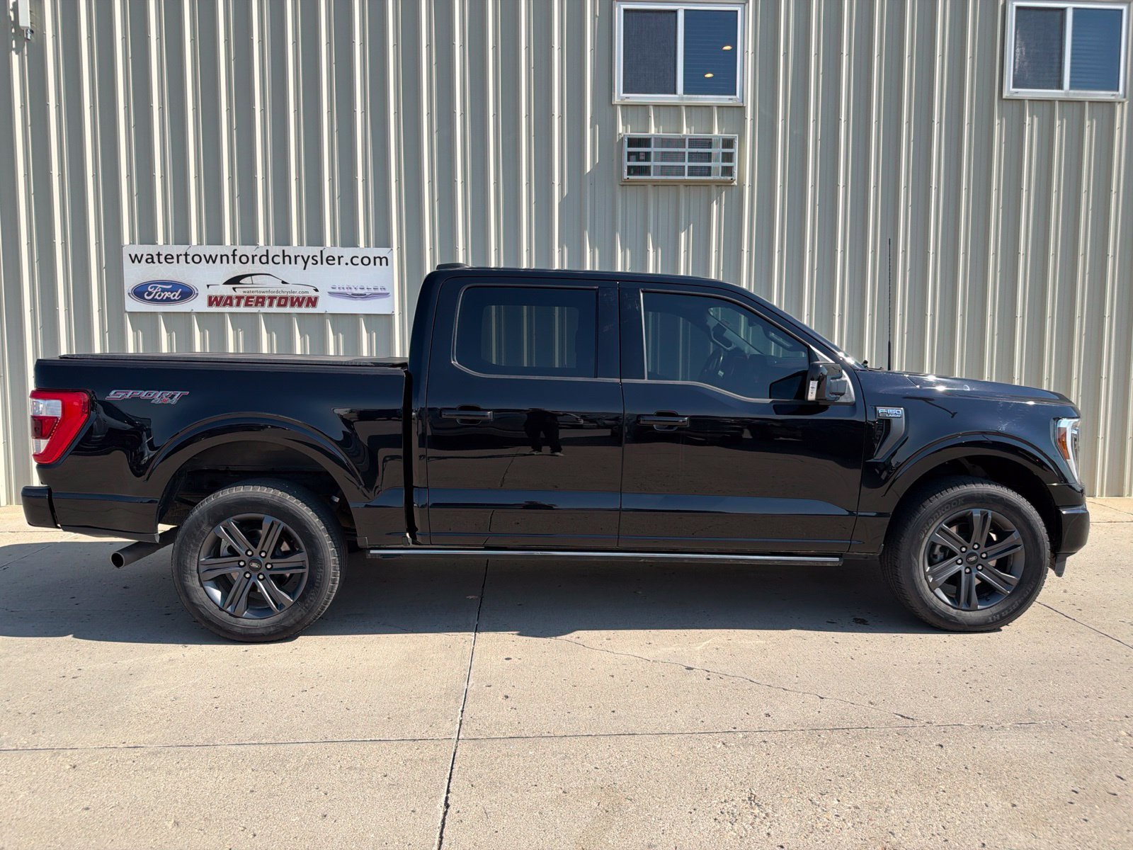 Used 2023 Ford F150 Lariat w/ Equipment Group 502A High AWD/4WD image 1