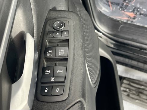 Used 2022 RAM 1500 Big Horn image 18