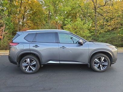 Used 2023 Nissan Rogue SL w/ SL Premium Package