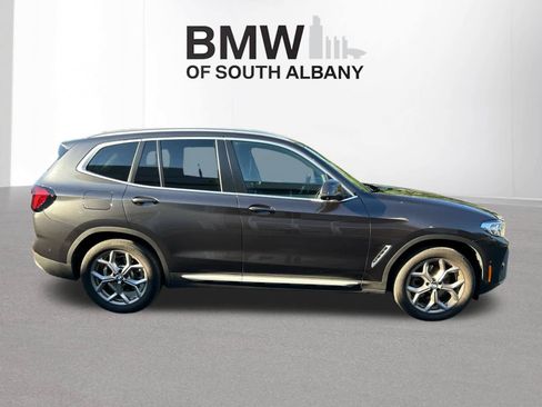Used 2024 BMW X3 xDrive30i w/ Premium Package AWD/4WD image 2