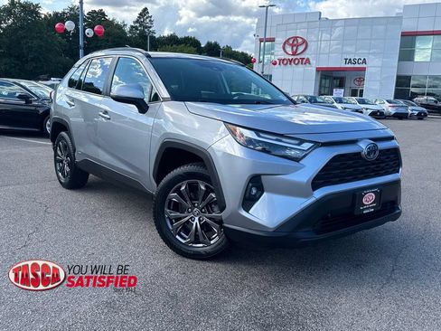 Used 2022 Toyota RAV4 XLE Premium AWD/4WD image 1