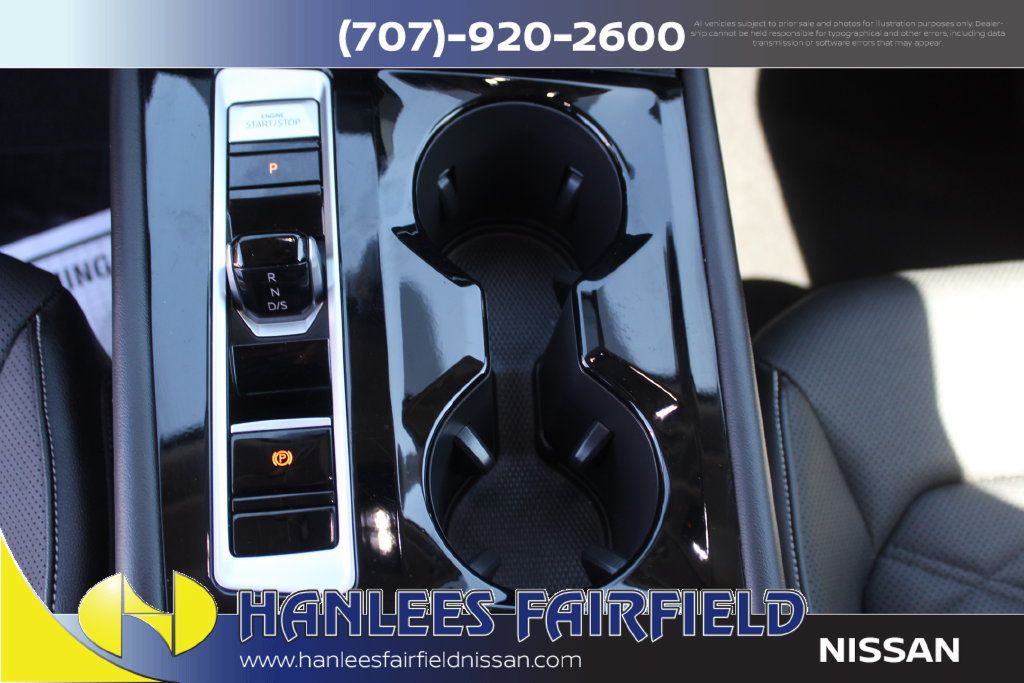 Used 2025 Volkswagen Atlas SE FWD image 21