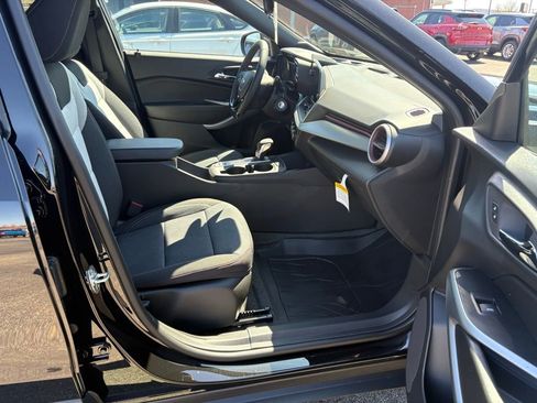New 2026 Chevrolet Trax RS image 16