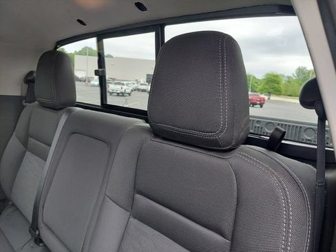 Used 2024 Nissan Frontier SV w/ Technology Package AWD/4WD image 33